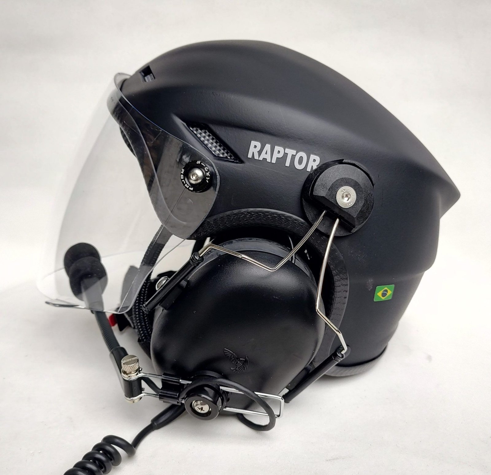 CAPACETE RAPTOR COR PRETO FOSCO COM VISEIRA MODELO FULL FACE E SISTEMA DE PRENDER A FONIA MODELO TIPO 3M
