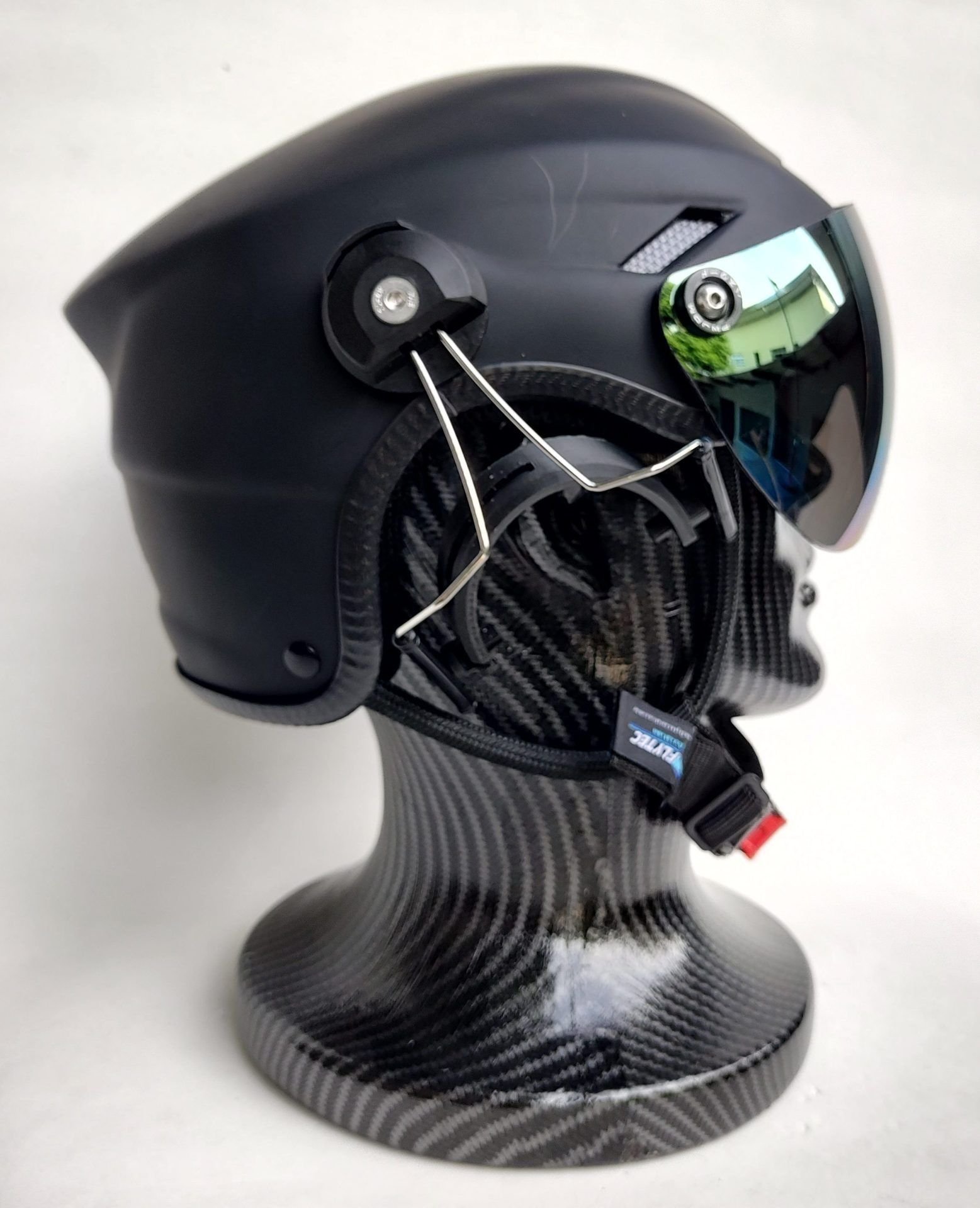CAPACETE MODELO RAPTOR COM SUPORTE PARA ADAPTAÇÃO DOS FONES BOSE A20 E A30 - Imagem 3